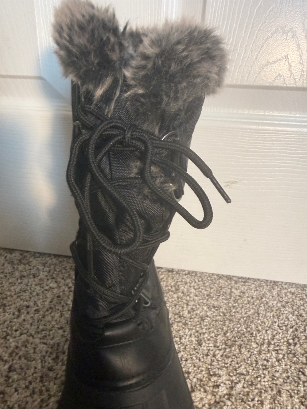 Dreampairs Black Women's Insulated Winter Snow Boots (Sz 6) with Faux Fur Trim - Picture 5 of 7